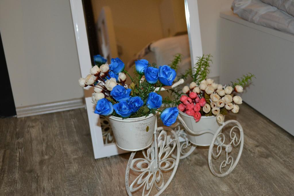 Family Apartment In Avlabari Tbilissi Extérieur photo